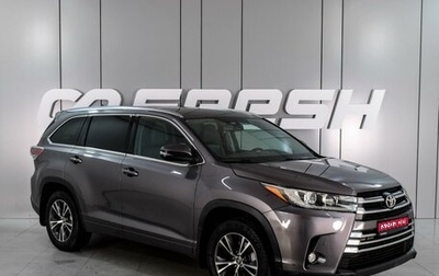 Toyota Highlander III, 2016 год, 3 149 000 рублей, 1 фотография