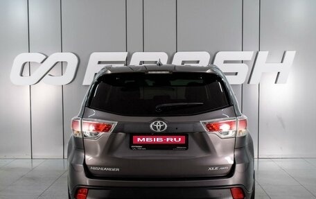 Toyota Highlander III, 2016 год, 3 149 000 рублей, 4 фотография