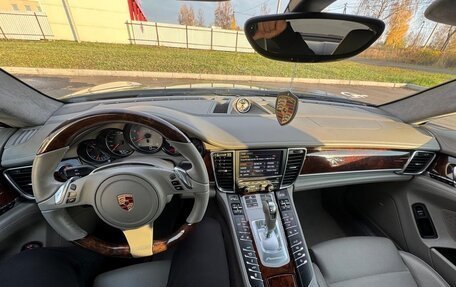 Porsche Panamera II рестайлинг, 2012 год, 3 600 000 рублей, 27 фотография