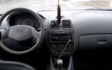 Hyundai Accent III, 2010 год, 320 000 рублей, 32 фотография