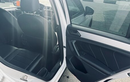 Volkswagen Tiguan II, 2021 год, 3 100 000 рублей, 15 фотография