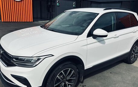 Volkswagen Tiguan II, 2021 год, 3 100 000 рублей, 19 фотография