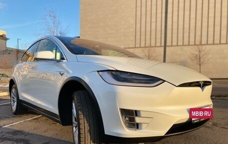 Tesla Model X I, 2018 год, 4 160 000 рублей, 3 фотография