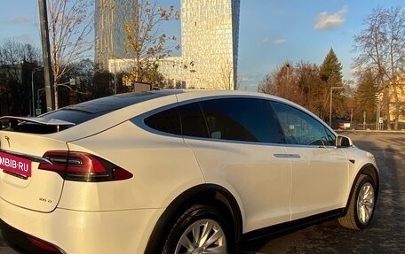 Tesla Model X I, 2018 год, 4 160 000 рублей, 6 фотография