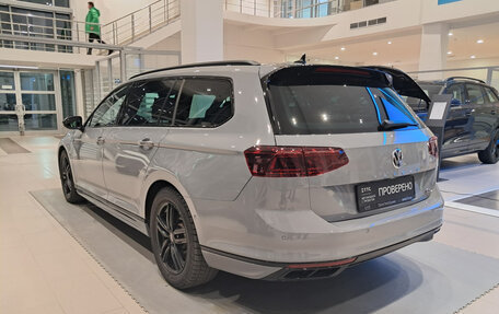 Volkswagen Passat B8 рестайлинг, 2019 год, 3 499 000 рублей, 11 фотография