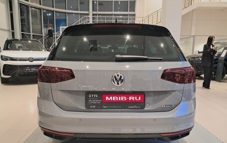 Volkswagen Passat B8 рестайлинг, 2019 год, 3 499 000 рублей, 10 фотография