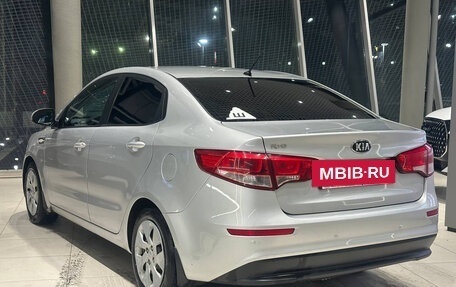 KIA Rio III рестайлинг, 2015 год, 975 000 рублей, 3 фотография