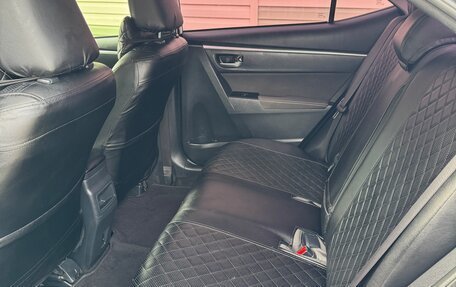 Toyota Corolla, 2018 год, 1 790 000 рублей, 3 фотография