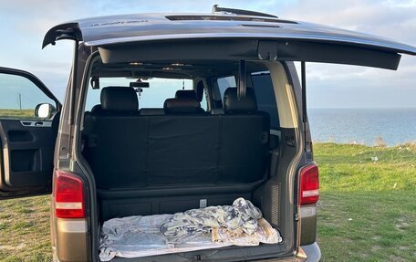 Volkswagen Multivan T5, 2013 год, 2 450 000 рублей, 3 фотография