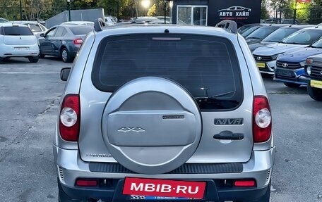 Chevrolet Niva I рестайлинг, 2011 год, 479 000 рублей, 4 фотография