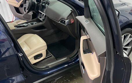 Jaguar F-Pace, 2017 год, 2 500 000 рублей, 12 фотография