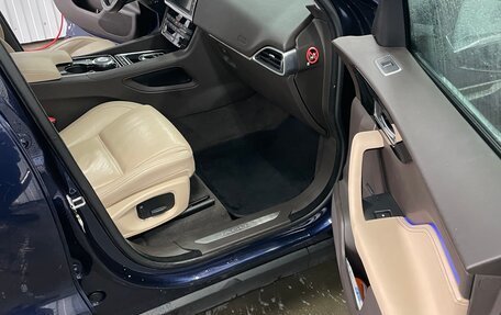 Jaguar F-Pace, 2017 год, 2 500 000 рублей, 11 фотография