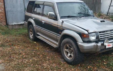 Mitsubishi Pajero III рестайлинг, 1995 год, 350 000 рублей, 4 фотография