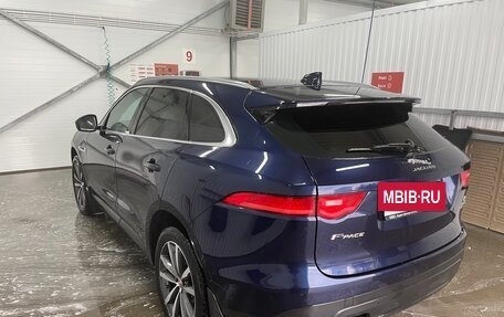 Jaguar F-Pace, 2017 год, 2 500 000 рублей, 4 фотография