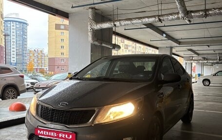KIA Rio III рестайлинг, 2012 год, 700 000 рублей, 2 фотография