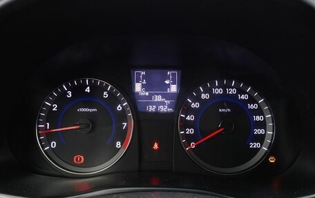 Hyundai Solaris II рестайлинг, 2015 год, 665 000 рублей, 9 фотография