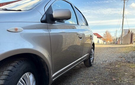 Toyota Vitz, 2002 год, 315 000 рублей, 12 фотография