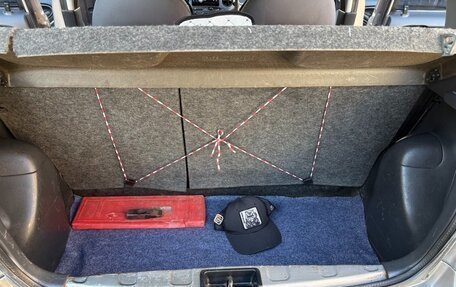 Toyota Vitz, 2002 год, 315 000 рублей, 17 фотография