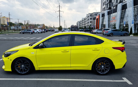 Hyundai Solaris II рестайлинг, 2019 год, 1 300 000 рублей, 3 фотография