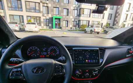 Hyundai Solaris II рестайлинг, 2019 год, 1 300 000 рублей, 8 фотография