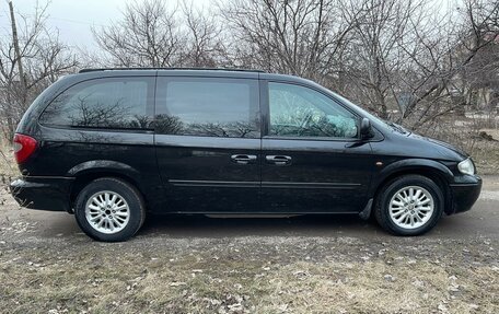Chrysler Voyager IV, 2005 год, 900 000 рублей, 8 фотография
