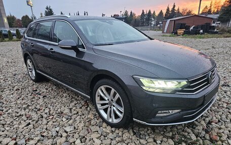Volkswagen Passat B8 рестайлинг, 2022 год, 2 650 000 рублей, 3 фотография