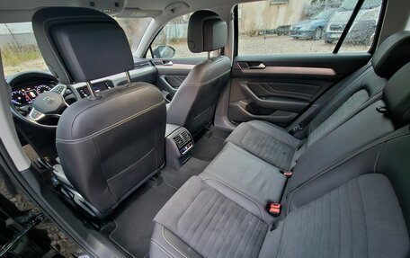 Volkswagen Passat B8 рестайлинг, 2022 год, 2 650 000 рублей, 7 фотография