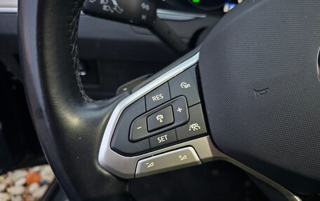 Volkswagen Passat B8 рестайлинг, 2022 год, 2 650 000 рублей, 13 фотография