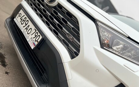 Toyota RAV4, 2020 год, 3 490 000 рублей, 10 фотография