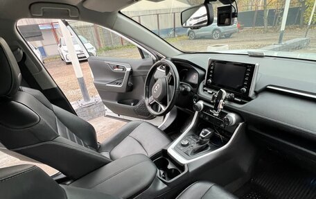 Toyota RAV4, 2020 год, 3 490 000 рублей, 19 фотография