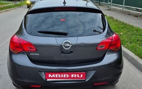 Opel Astra J, 2010 год, 650 000 рублей, 7 фотография