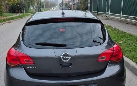 Opel Astra J, 2010 год, 650 000 рублей, 8 фотография