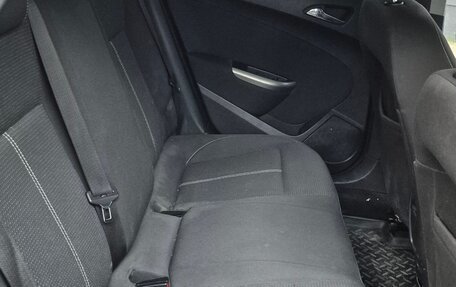 Opel Astra J, 2010 год, 650 000 рублей, 16 фотография