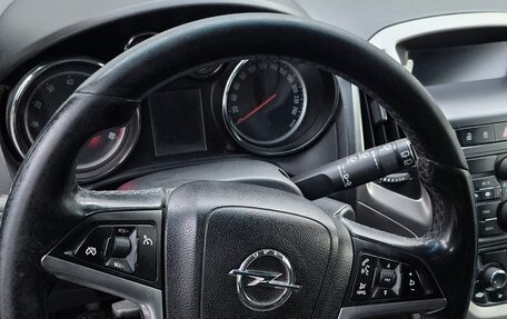 Opel Astra J, 2010 год, 650 000 рублей, 13 фотография