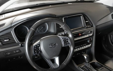 Hyundai Sonata VII, 2017 год, 1 826 400 рублей, 3 фотография