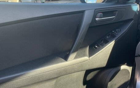 Mazda 3, 2010 год, 1 300 000 рублей, 8 фотография