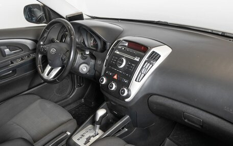 KIA cee'd I рестайлинг, 2010 год, 793 700 рублей, 4 фотография