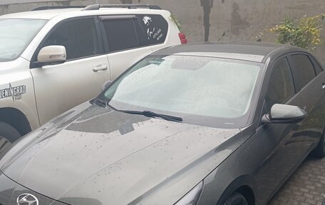 Hyundai Elantra, 2021 год, 2 220 000 рублей, 2 фотография