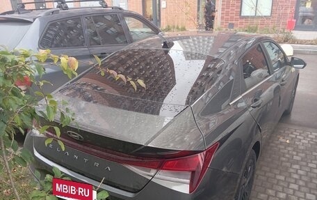 Hyundai Elantra, 2021 год, 2 220 000 рублей, 4 фотография