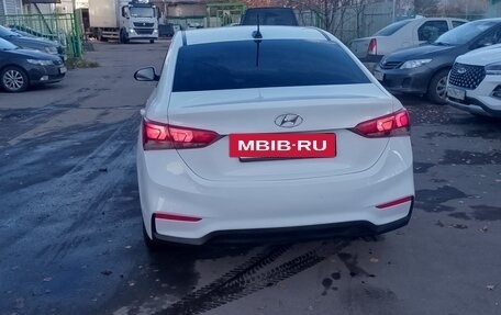 Hyundai Solaris II рестайлинг, 2019 год, 840 000 рублей, 5 фотография