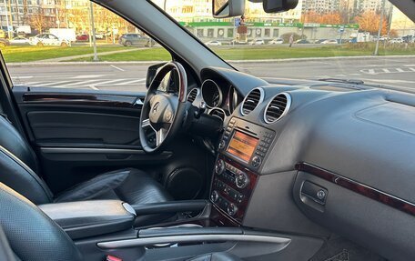 Mercedes-Benz GL-Класс, 2011 год, 3 000 000 рублей, 10 фотография