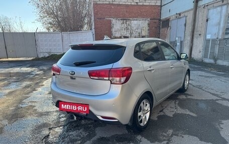 KIA Rio III рестайлинг, 2017 год, 1 400 000 рублей, 5 фотография