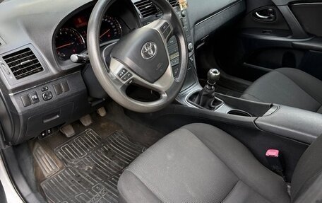 Toyota Avensis III рестайлинг, 2009 год, 930 000 рублей, 4 фотография