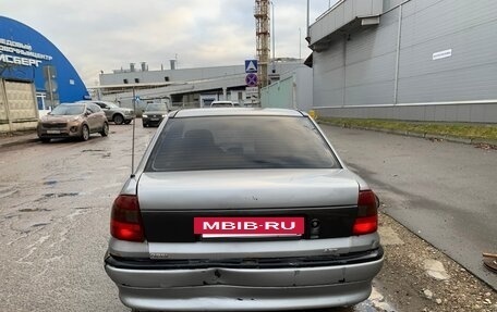 Opel Astra F, 1995 год, 125 000 рублей, 4 фотография