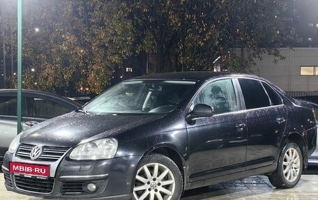 Volkswagen Jetta VI, 2010 год, 569 000 рублей, 1 фотография