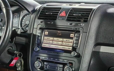 Volkswagen Jetta VI, 2010 год, 569 000 рублей, 12 фотография