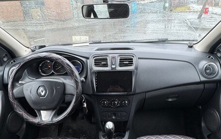 Renault Logan II, 2017 год, 435 000 рублей, 9 фотография