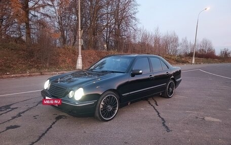 Mercedes-Benz E-Класс, 2001 год, 490 000 рублей, 5 фотография