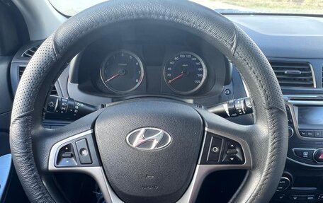 Hyundai Solaris II рестайлинг, 2016 год, 690 000 рублей, 7 фотография