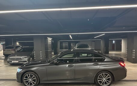 BMW 3 серия, 2021 год, 3 000 000 рублей, 2 фотография